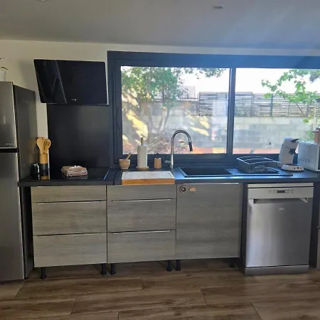 De Charme Apartment Montbazin